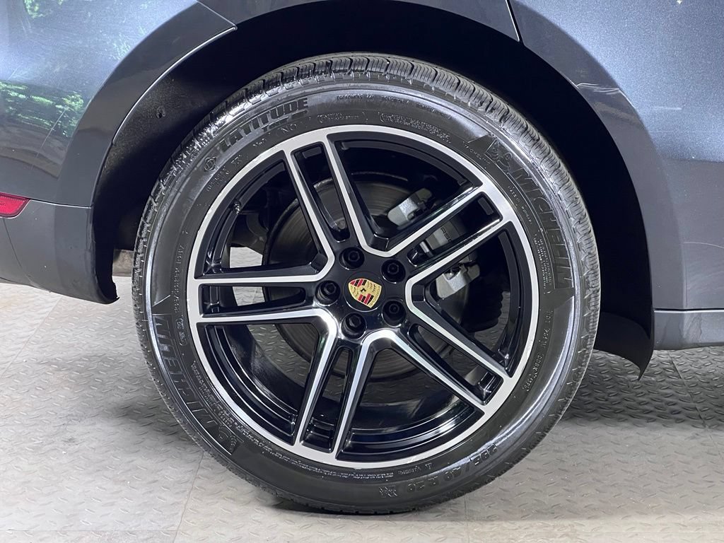 Certified 2021 Porsche Macan S AWD/4WD image 14