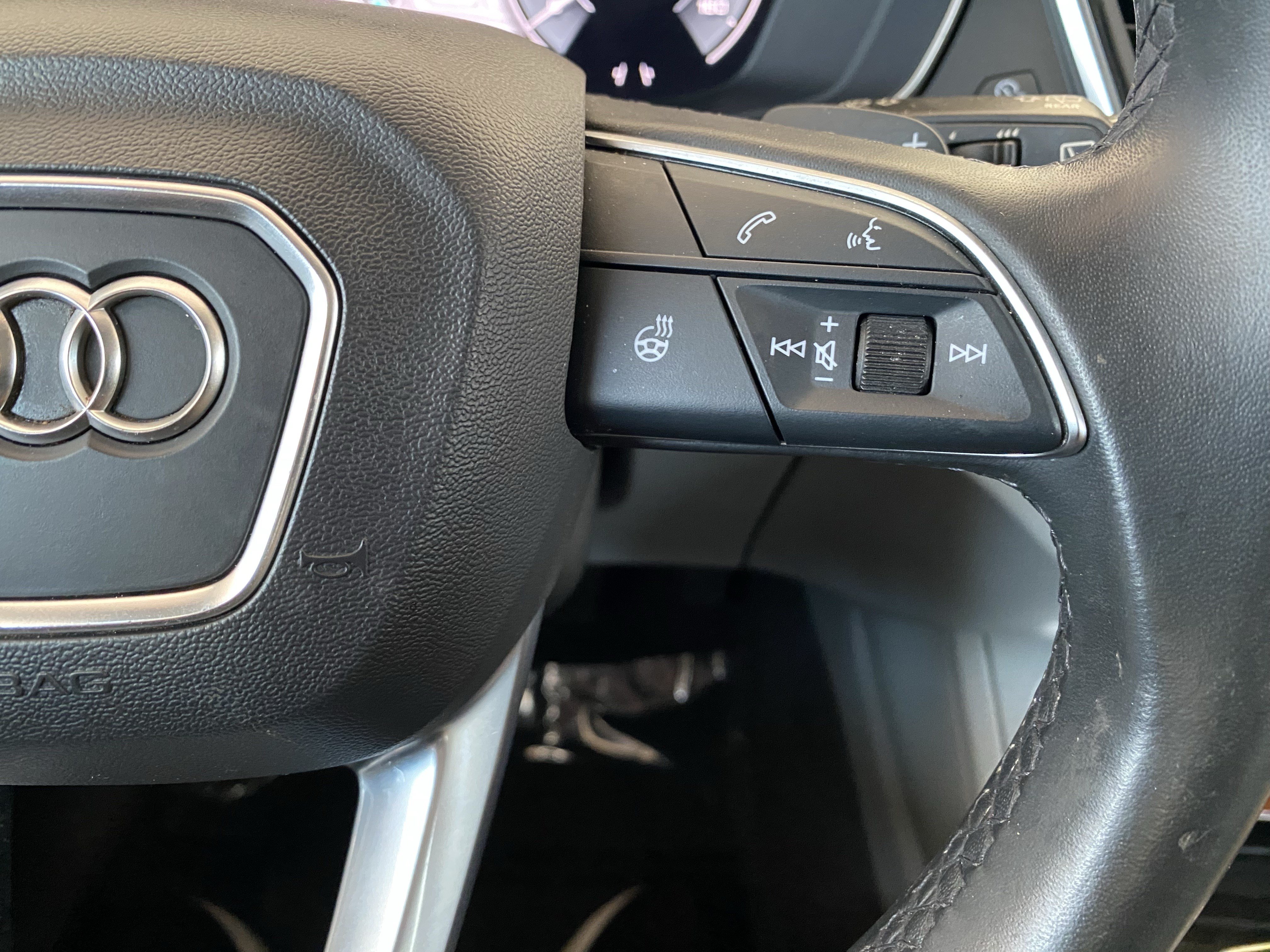Used 2021 Audi Q5 e Premium Plus w/ Premium Plus Package AWD/4WD image 7