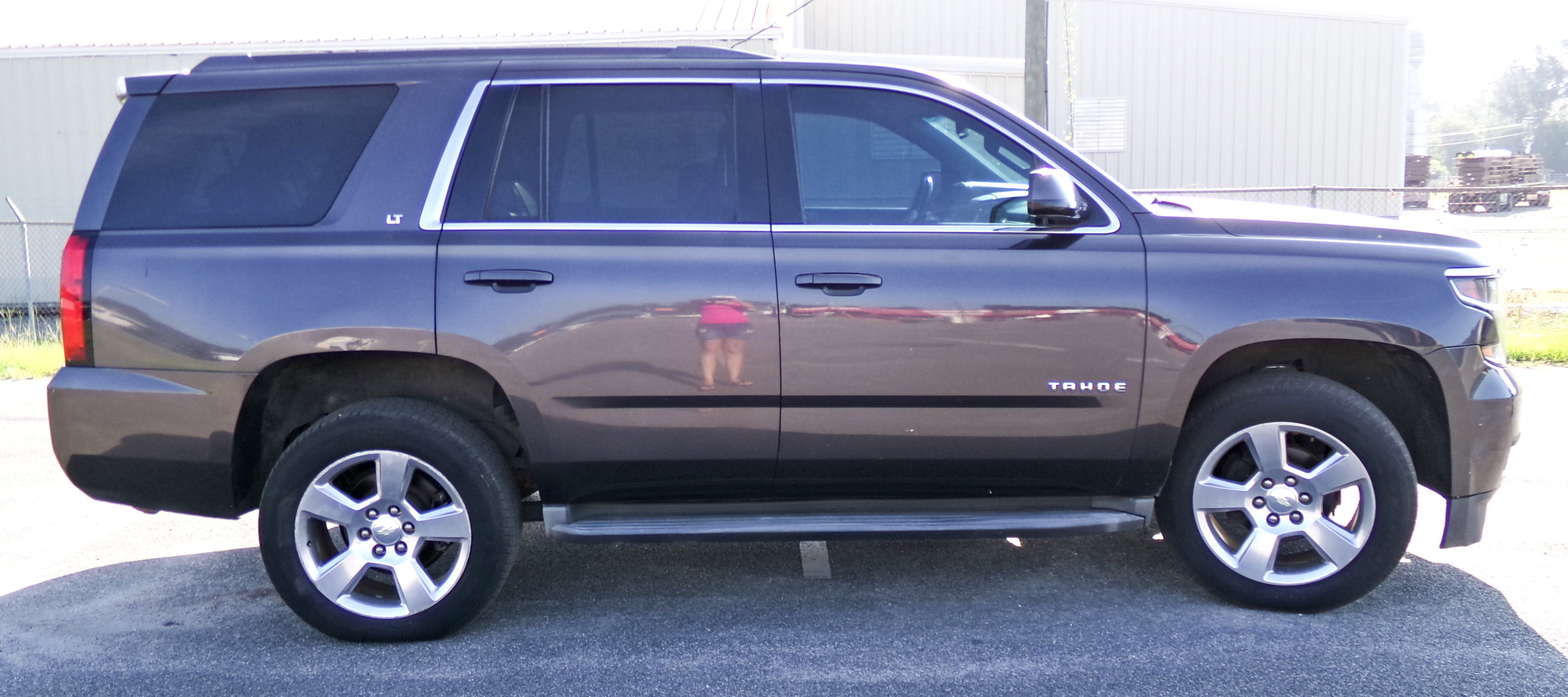 Used 2015 Chevrolet Tahoe LT AWD/4WD image 4