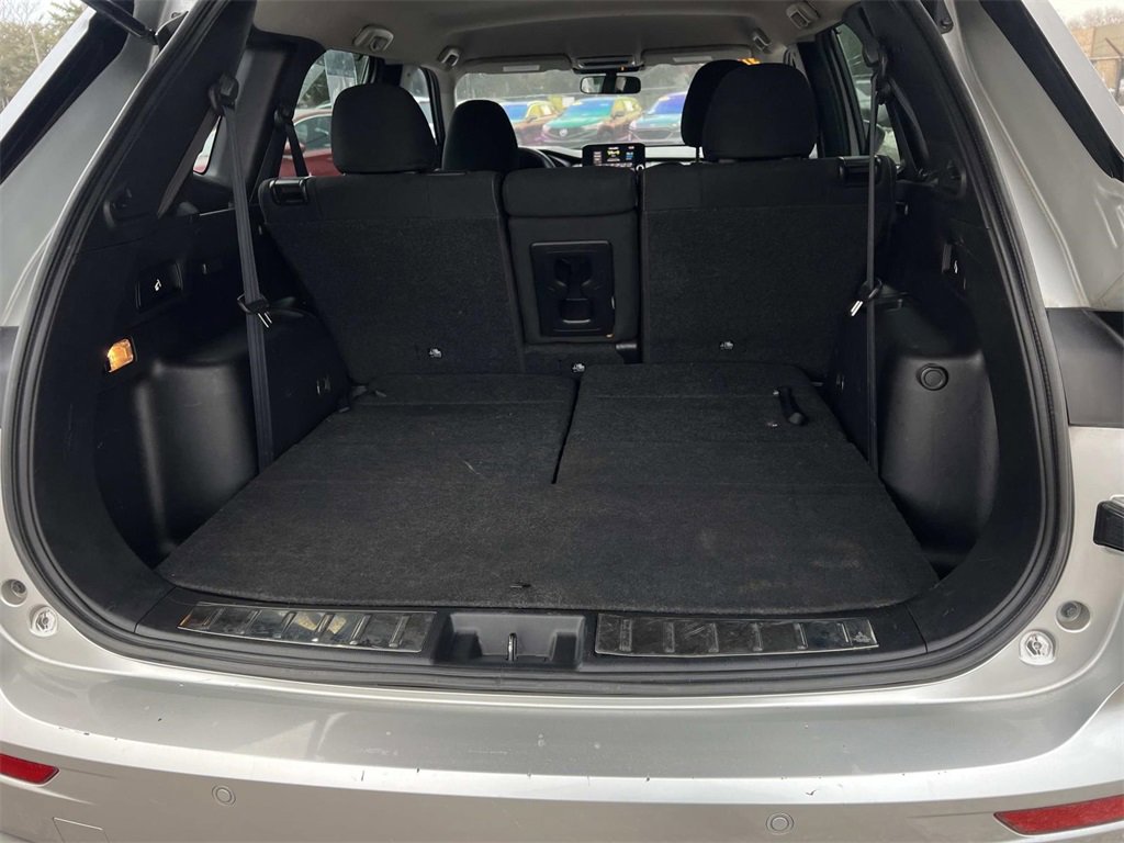 Used 2022 Mitsubishi Outlander ES image 10