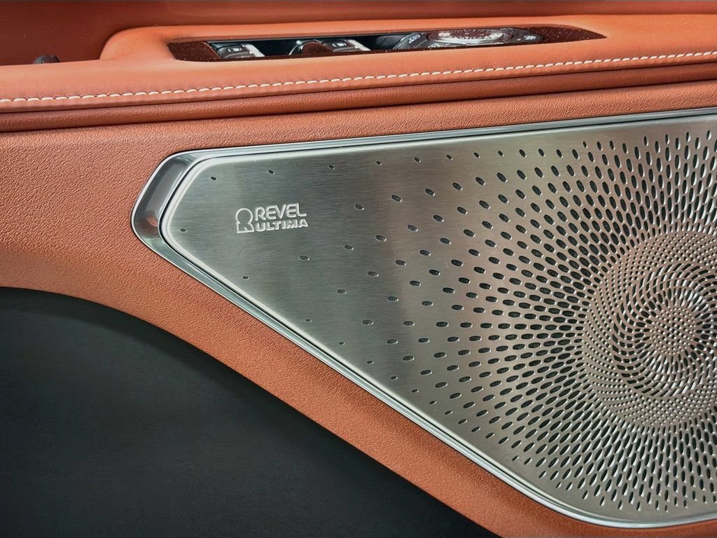 Certified 2024 Lincoln Nautilus Black Label AWD/4WD image 19