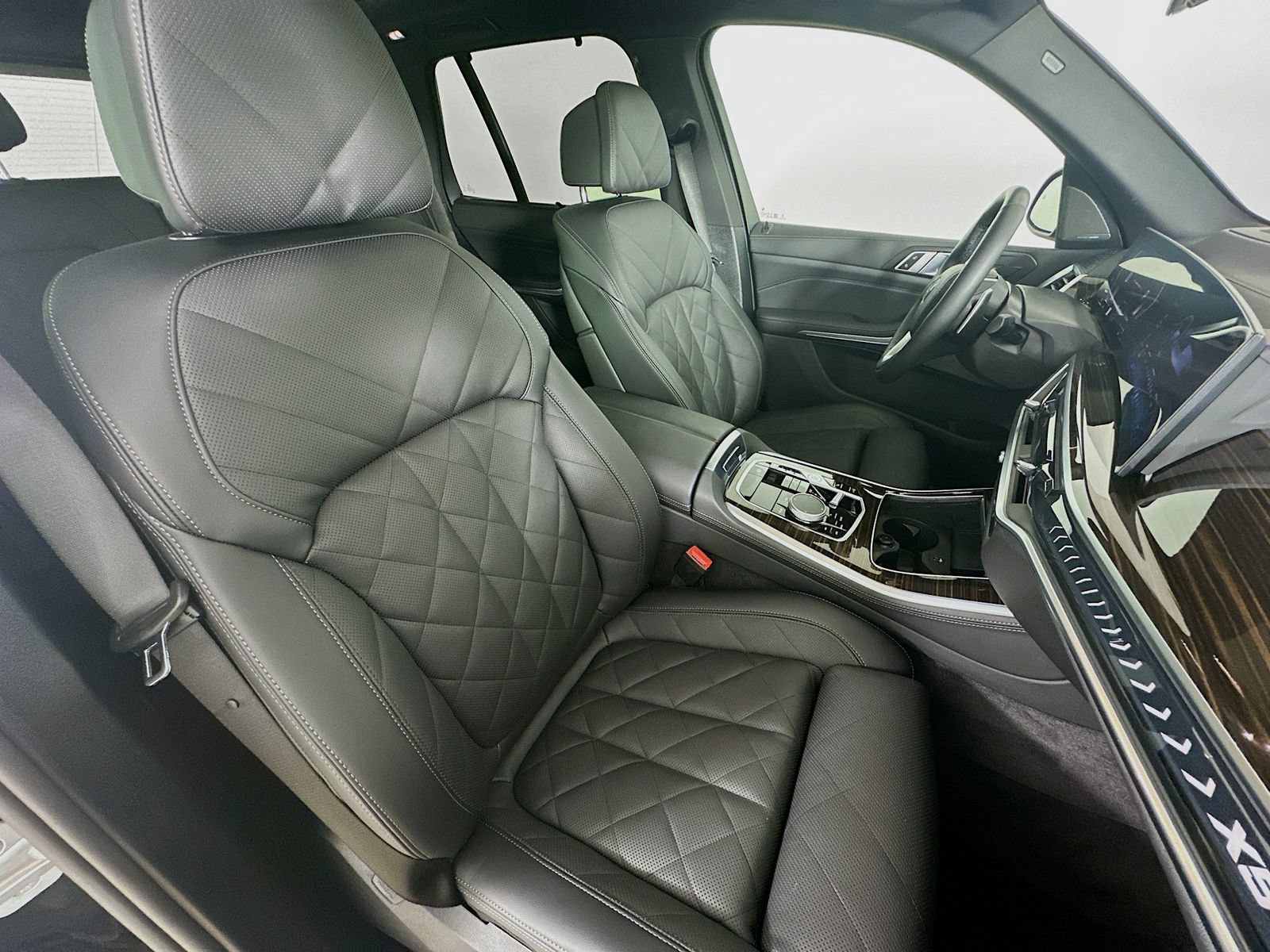 Used 2026 BMW X5 xDrive40i AWD/4WD image 47