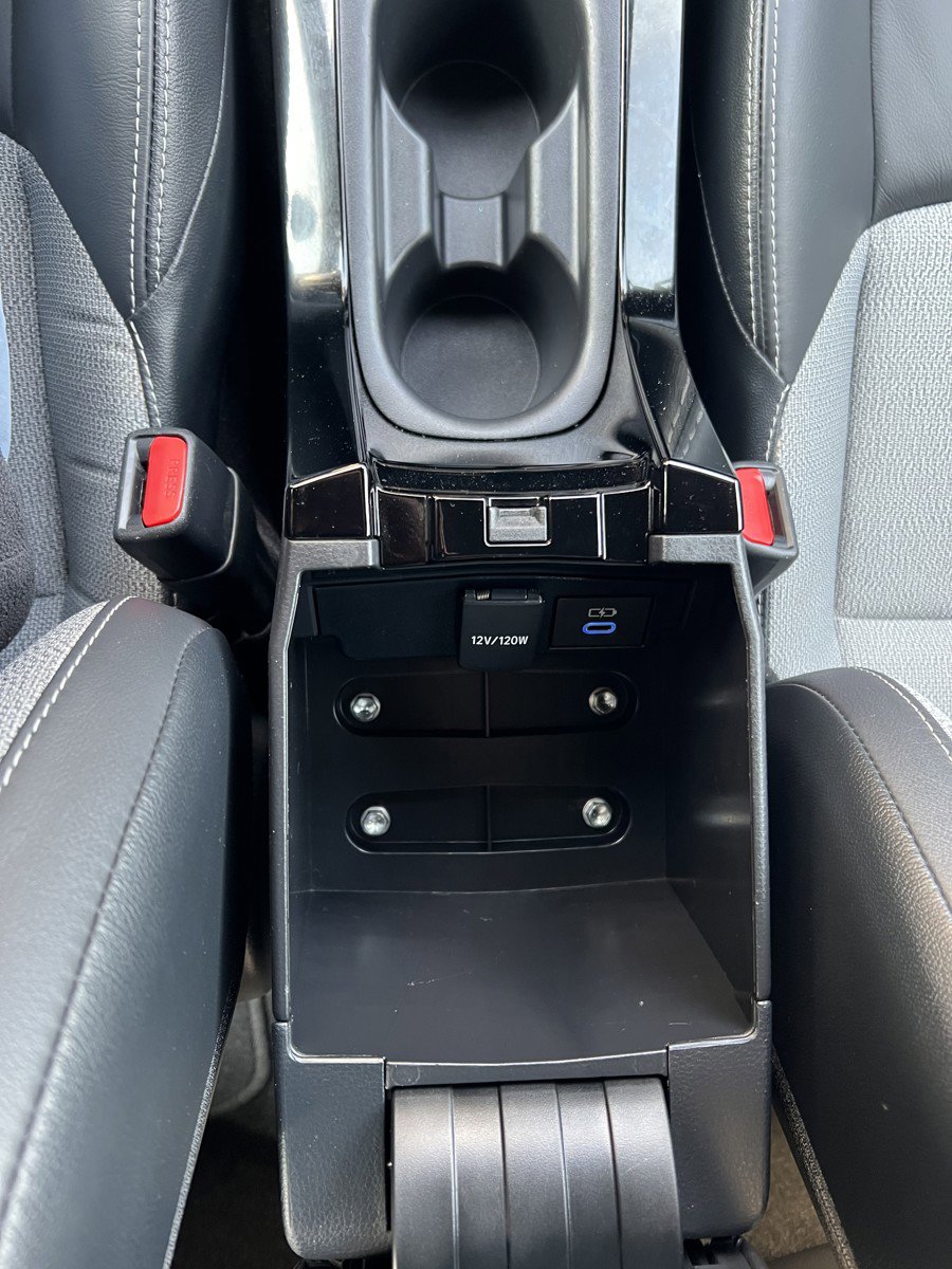 Used 2022 Toyota Corolla XSE FWD image 29