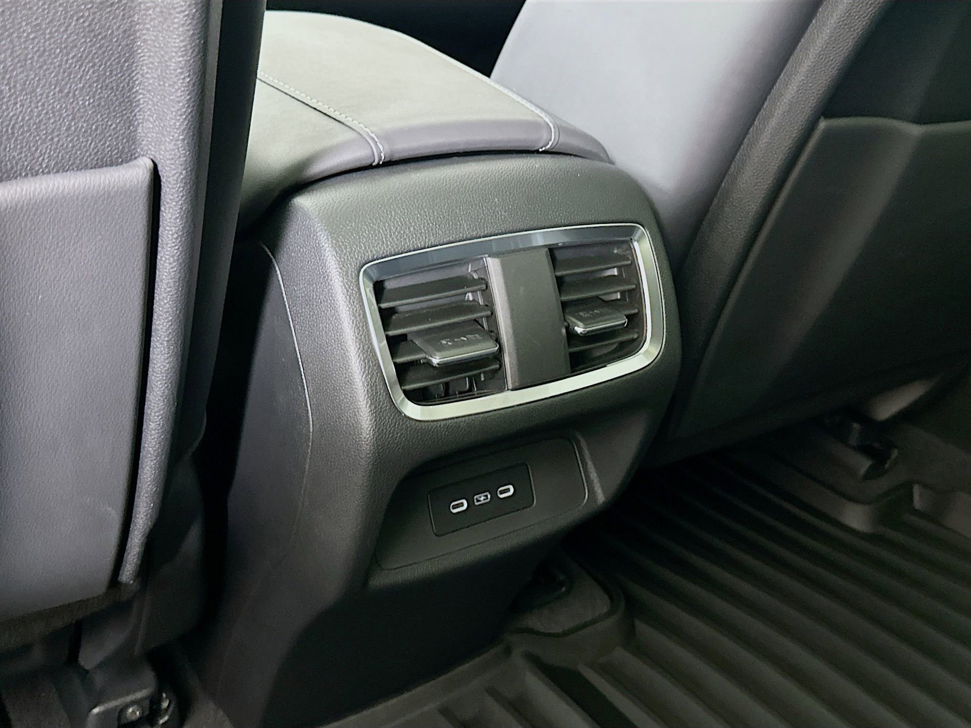 Used 2023 Acura RDX FWD w/ Technology Package image 29