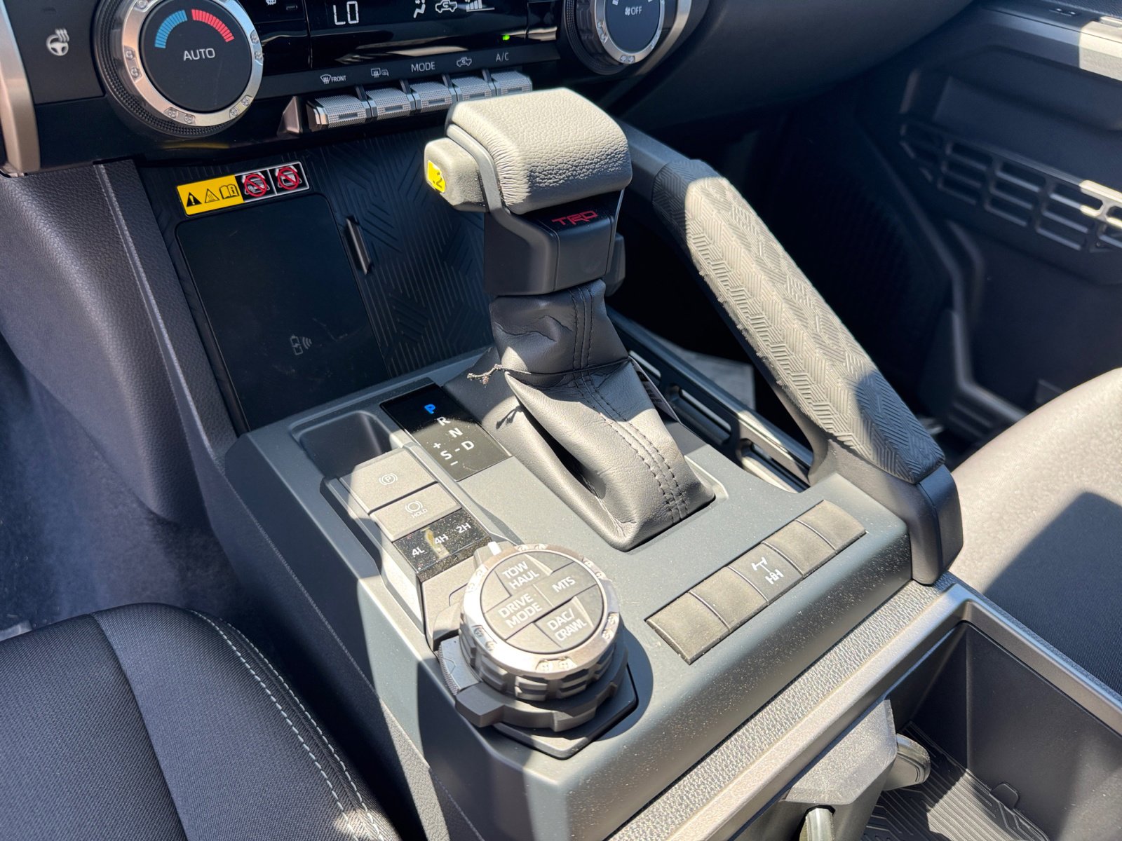 New 2025 Toyota Tacoma TRD Off-Road image 14