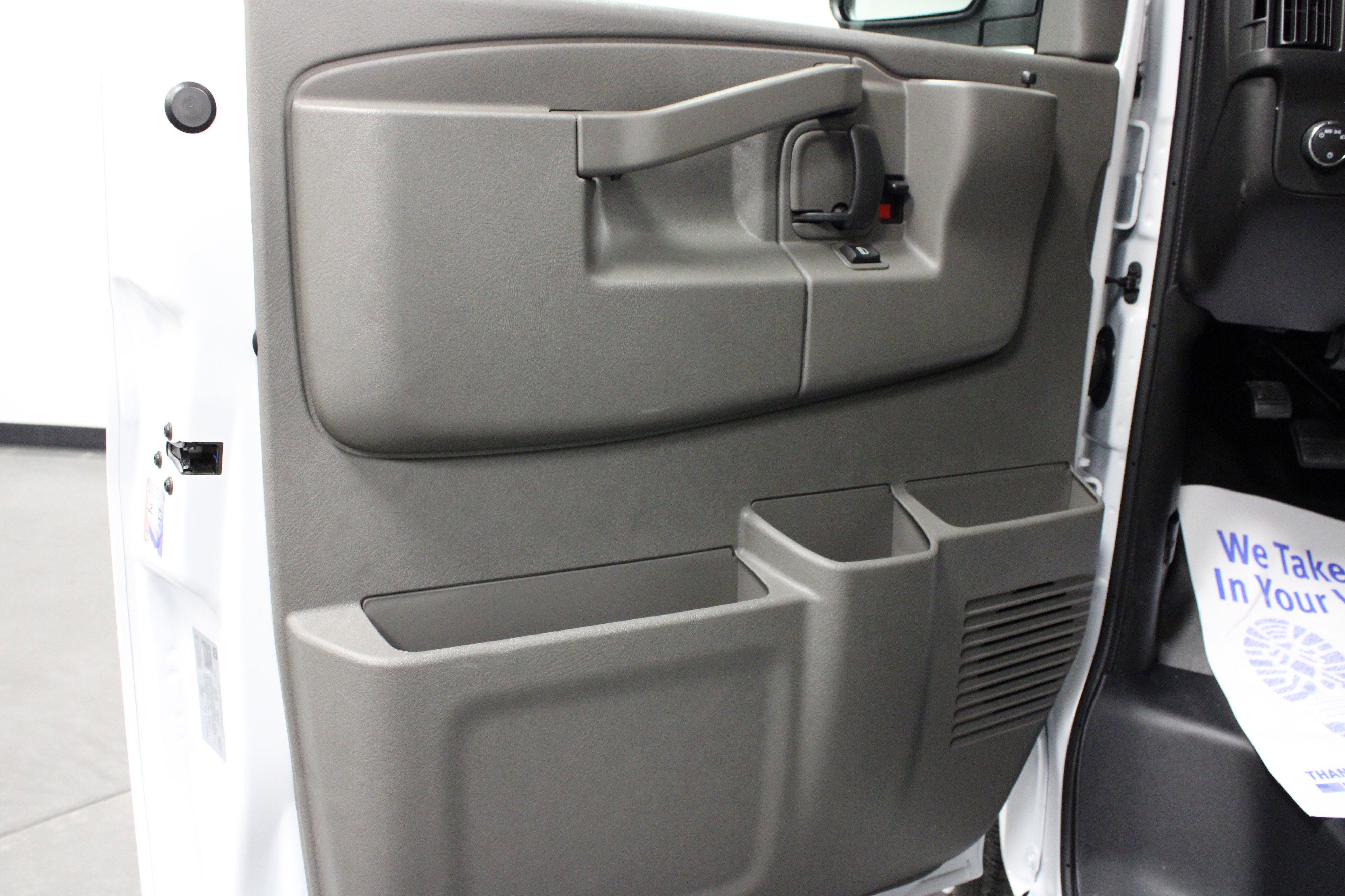 New 2026 GMC Savana 2500 RWD image 11