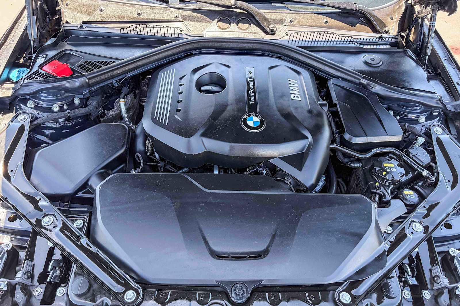 Used 2018 BMW 230i Convertible RWD image 26