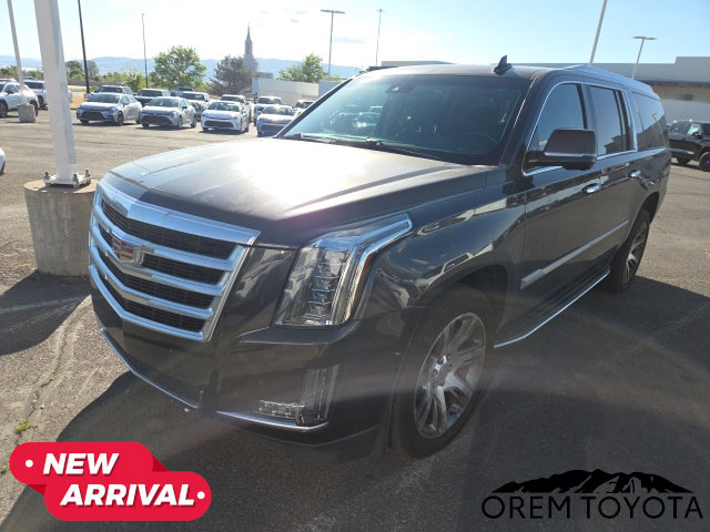 Used 2015 Cadillac Escalade ESV Luxury AWD/4WD image 12