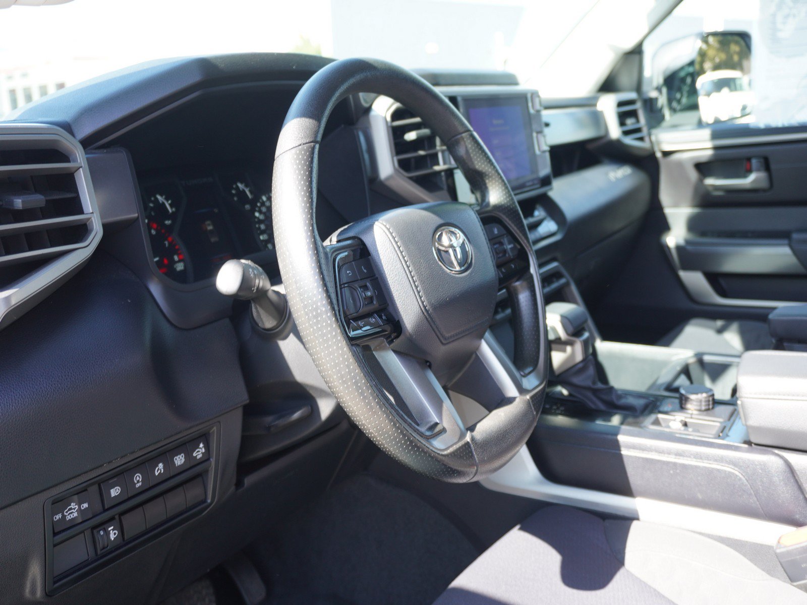 Used 2024 Toyota Tundra SR5 w/ SR5 Convenience Package AWD/4WD image 20