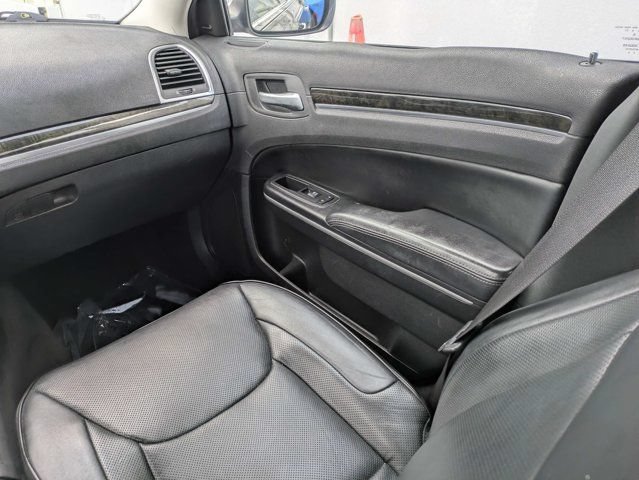 Used 2019 Chrysler 300 Limited w/ Safetytec Plus Group AWD/4WD image 16