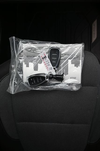 Used 2019 Chevrolet Traverse LT w/ LPO, Floor Liner Package AWD/4WD image 12