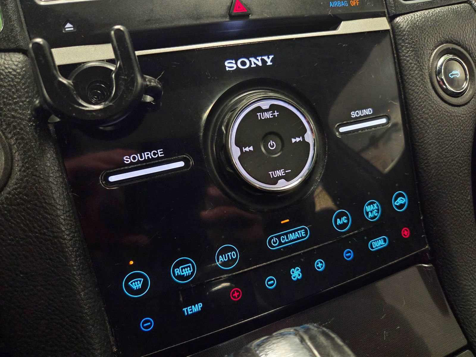 Used 2016 Ford Taurus Limited w/ Equipment Group 301A image 32