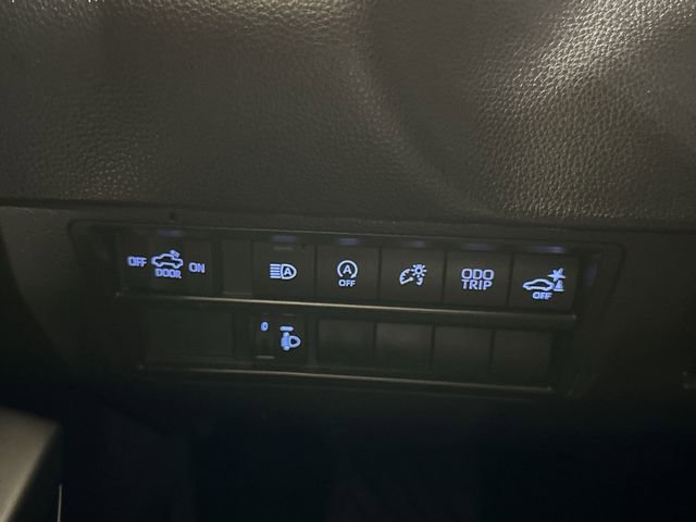 Used 2024 Toyota Tundra SR5 w/ SR5 Premium Package AWD/4WD image 31