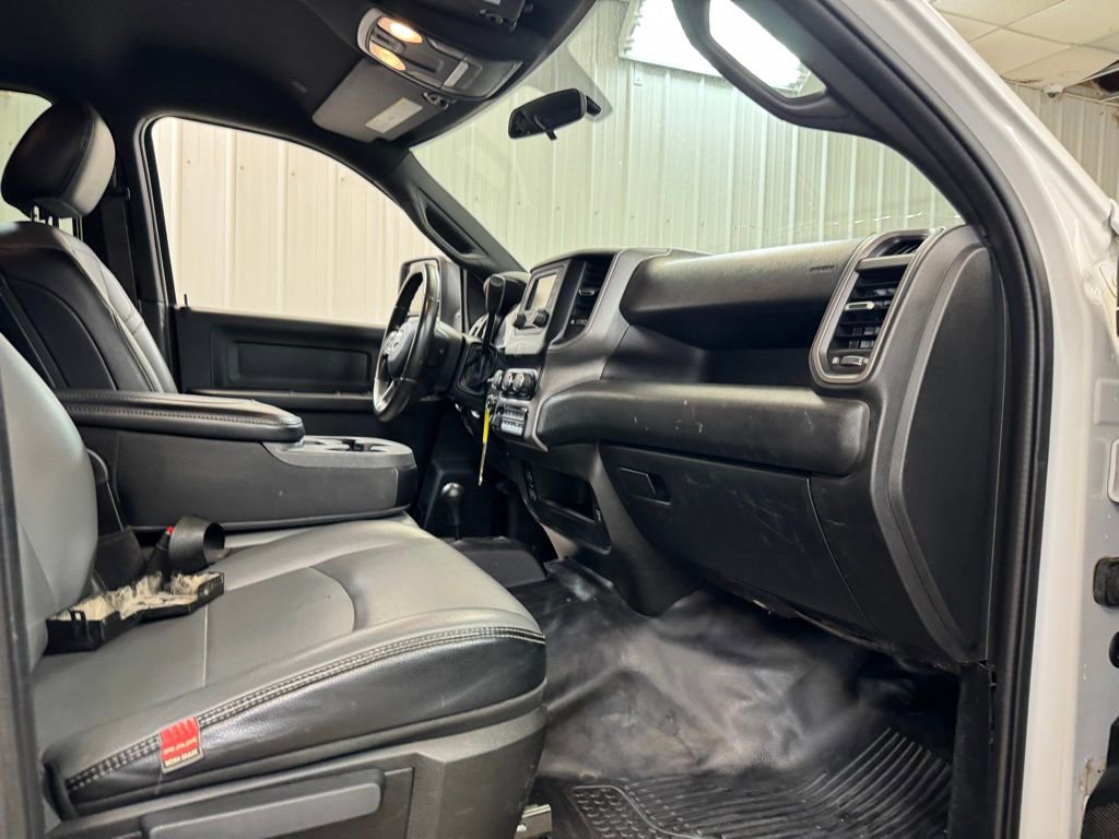 Used 2023 RAM 5500 Tradesman w/ Max Tow Package image 25