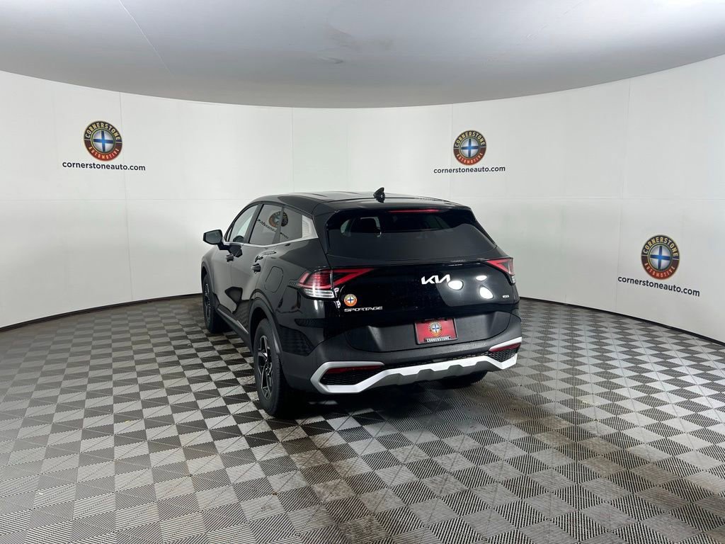 Used 2025 Kia Sportage LX AWD/4WD image 22