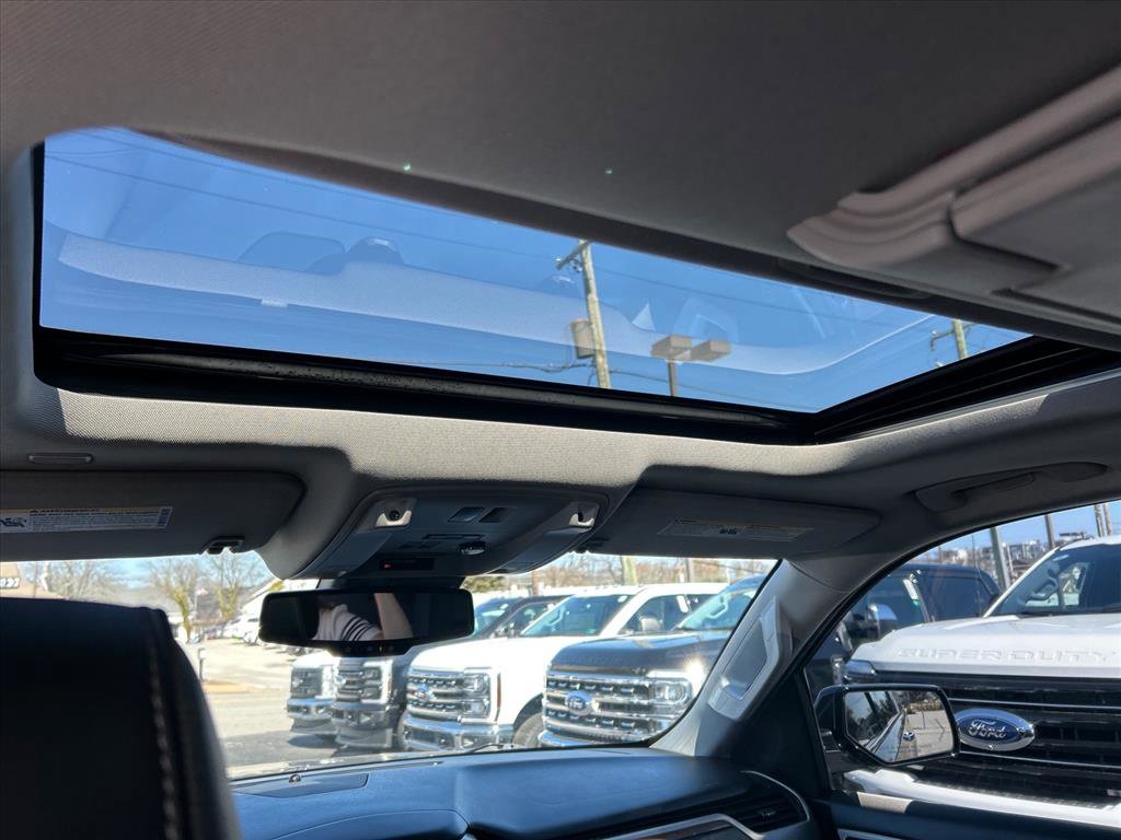 Used 2020 GMC Yukon XL Denali w/ Denali Ultimate Package image 7