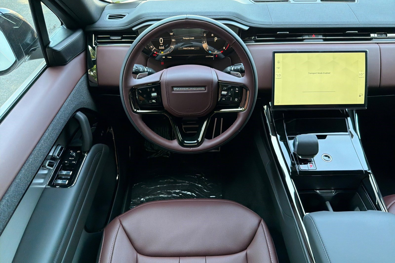 New 2026 Land Rover Range Rover Sport Dynamic SE AWD/4WD image 23
