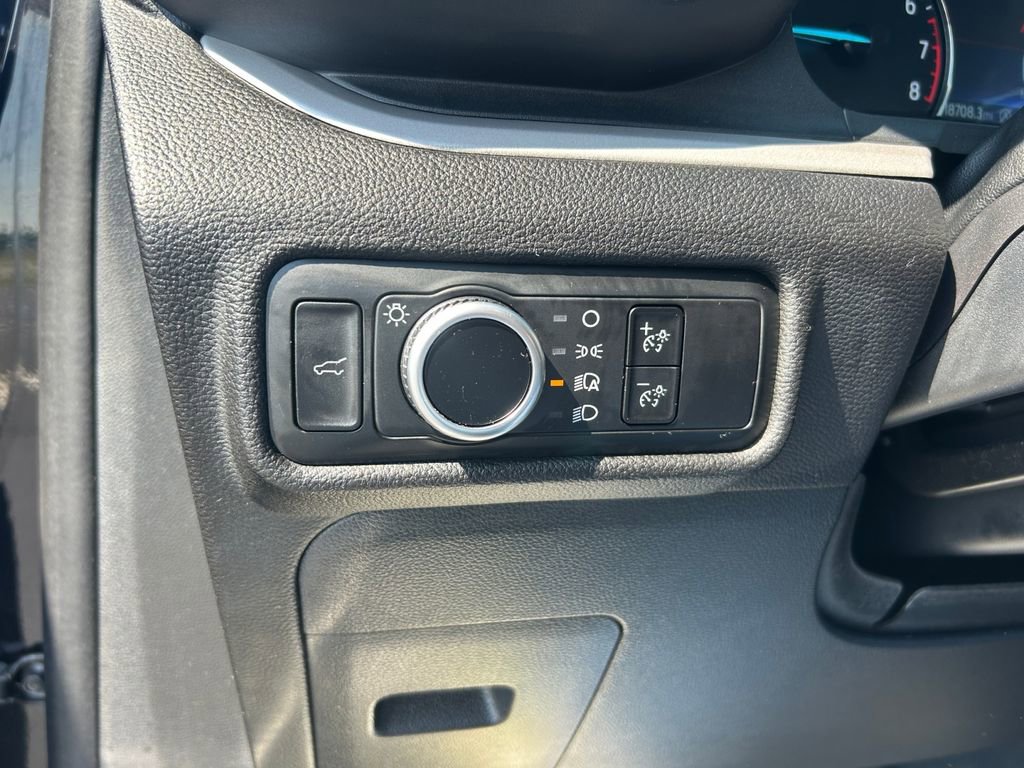 Used 2023 Ford Explorer XLT w/ Class IV Trailer Tow Package image 16