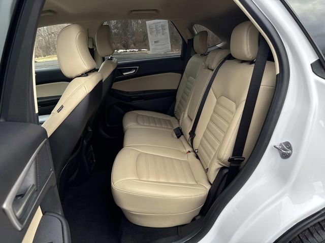 Used 2022 Ford Edge SEL image 25