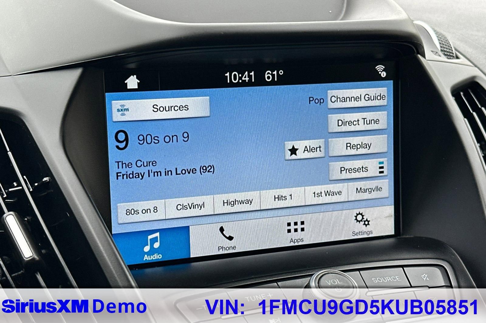 Used 2019 Ford Escape SE image 23