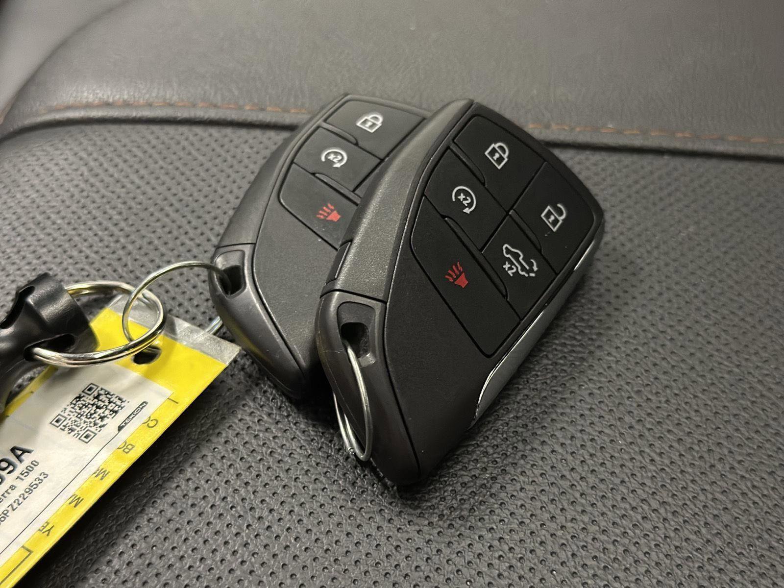 Certified 2023 GMC Sierra 1500 AT4 w/ Technology Package image 44