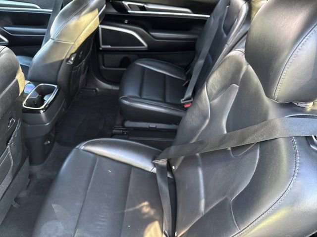 Used 2020 Kia Telluride S image 17