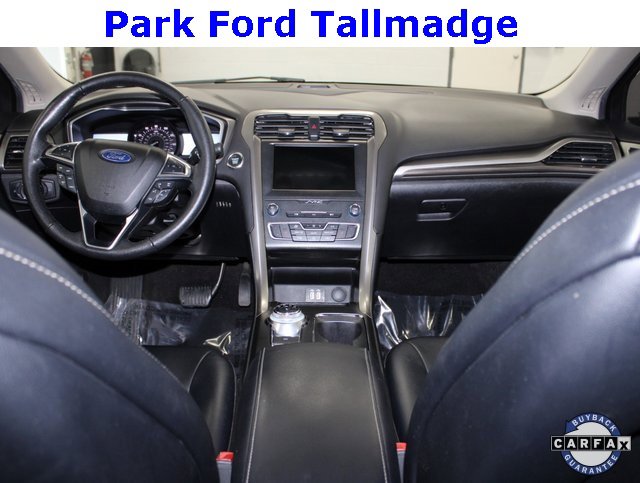 Used 2020 Ford Fusion SEL image 27