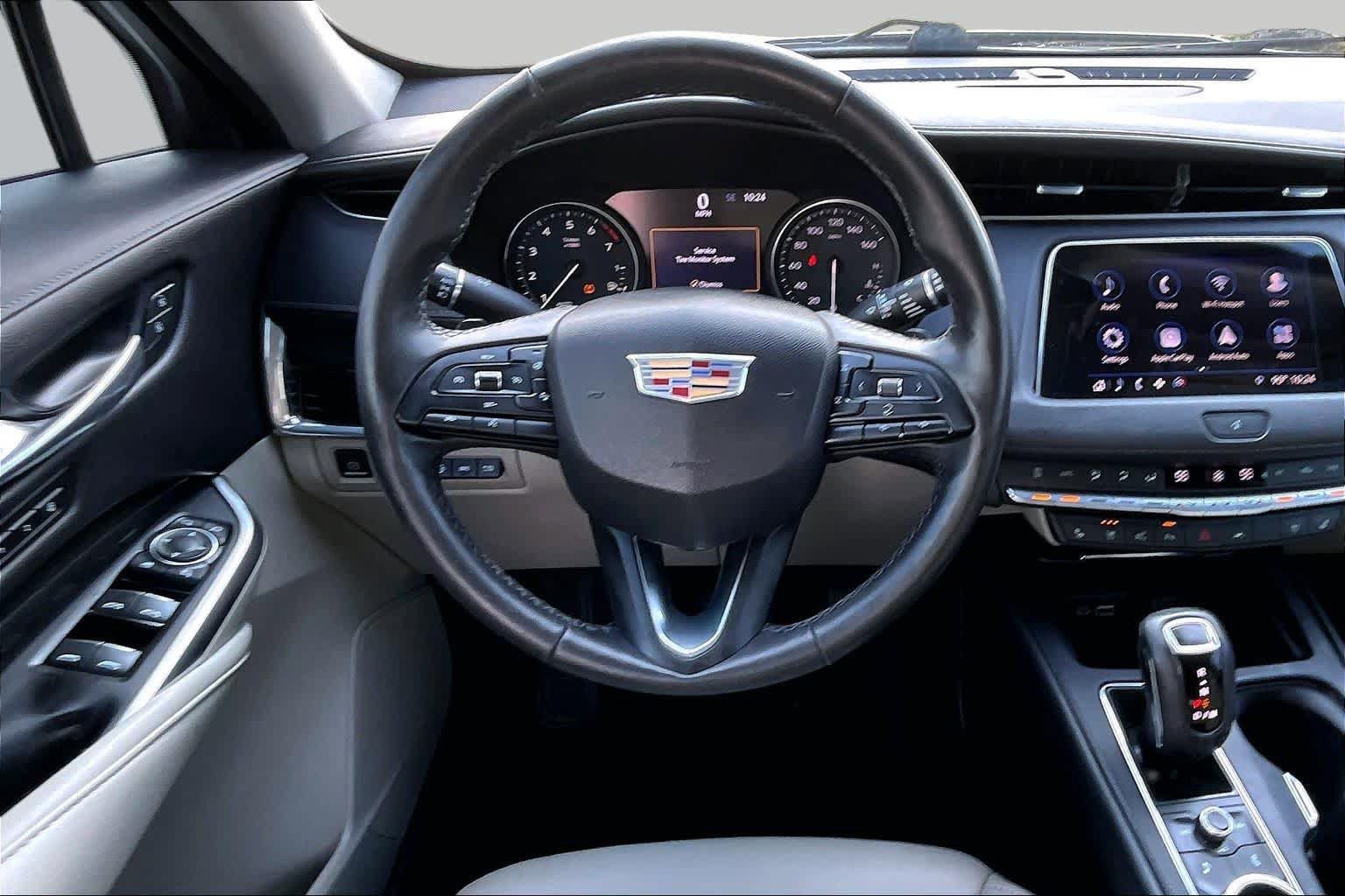 Used 2019 Cadillac XT4 Premium Luxury FWD image 5