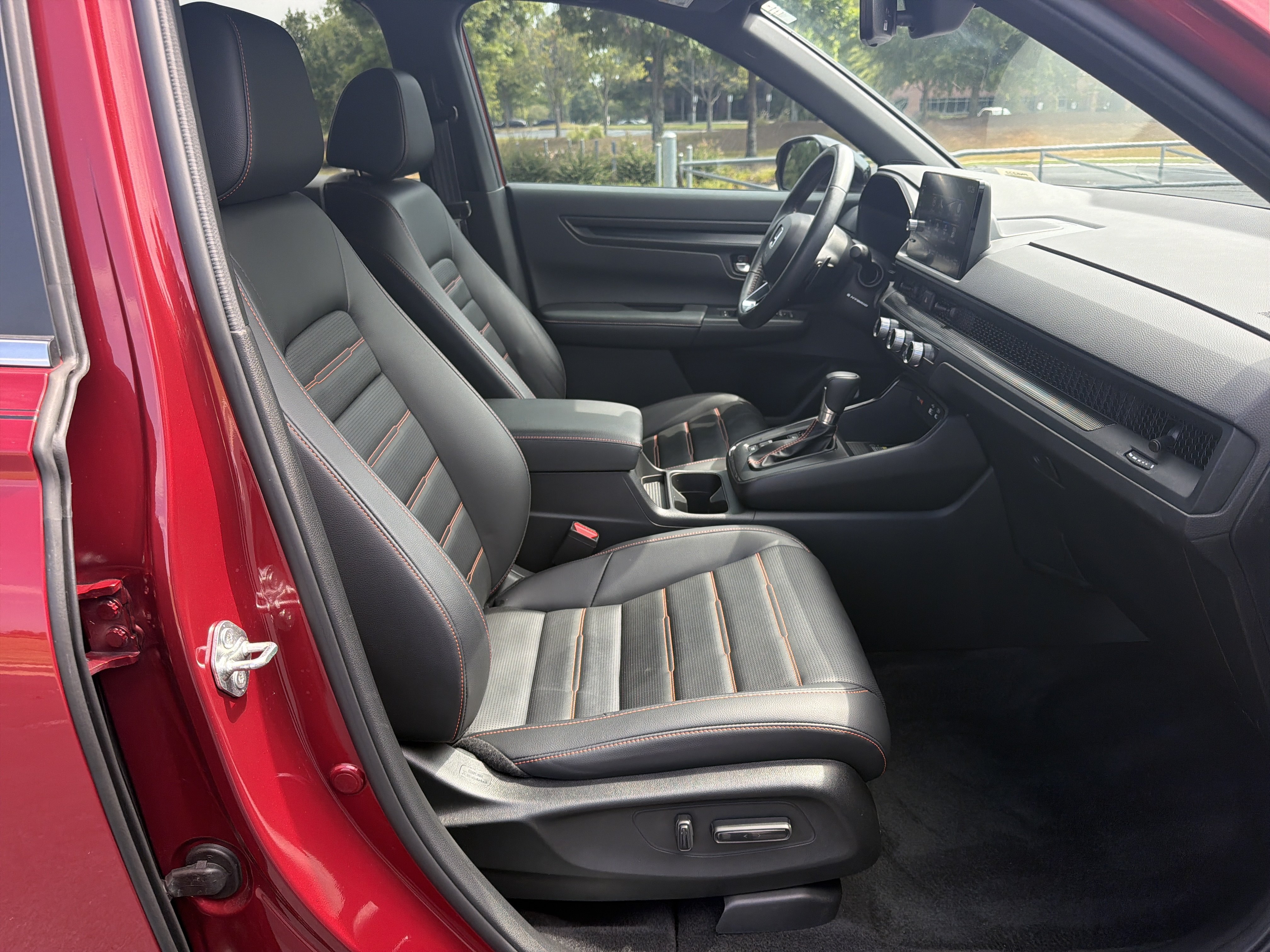 Used 2024 Honda CR-V Sport-L image 32