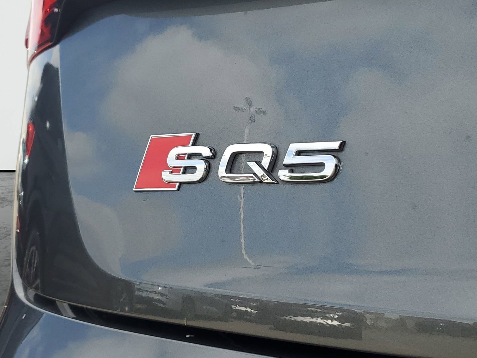 Used 2023 Audi SQ5 Prestige w/ Prestige Package image 6