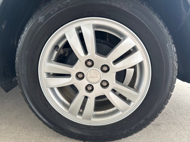 Used 2014 Chevrolet Sonic LT image 5