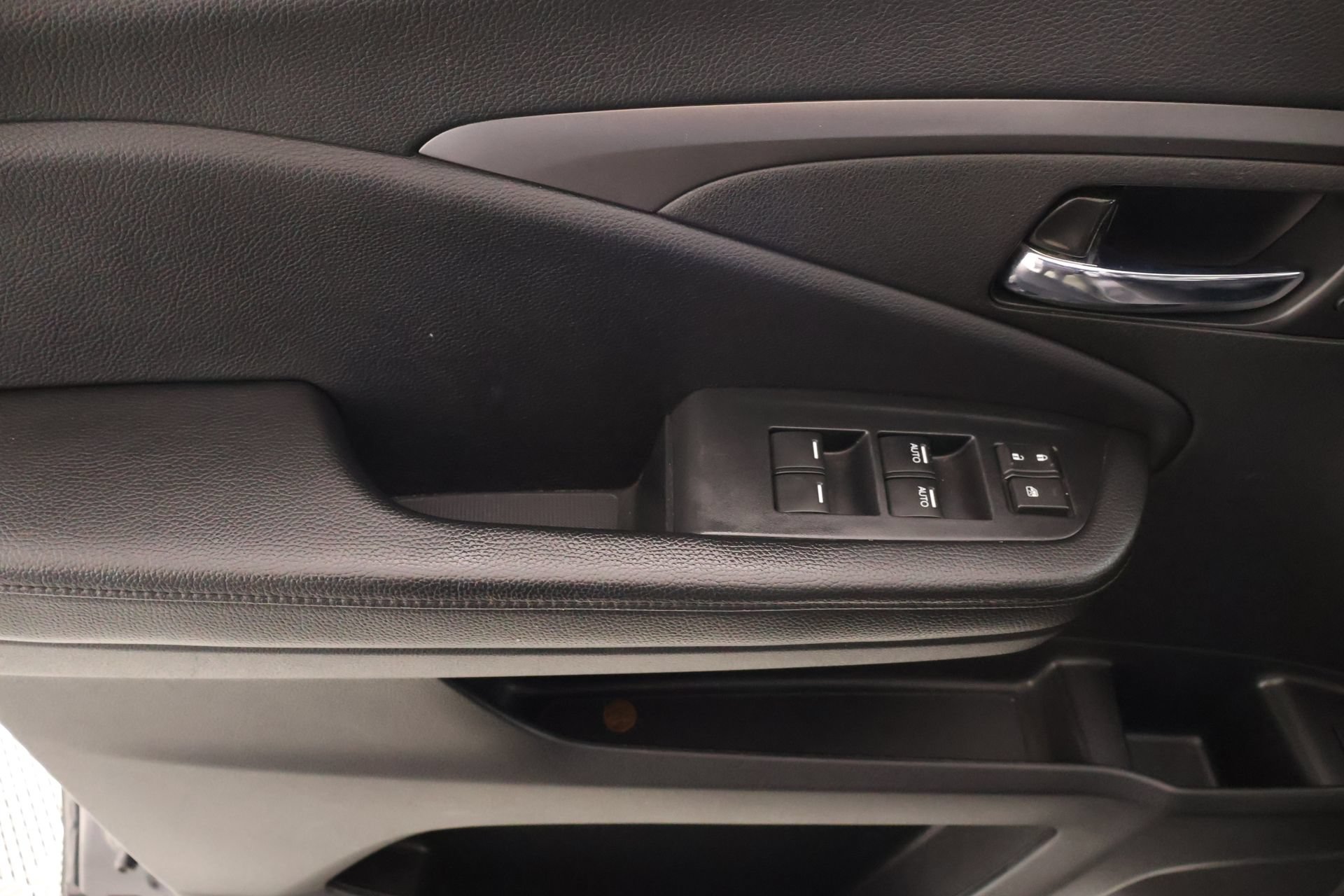 Used 2022 Honda Pilot EX-L image 17
