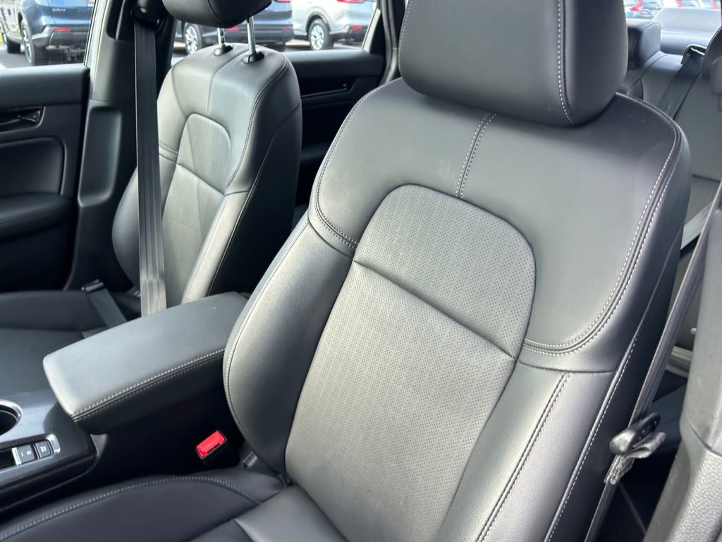 Certified 2025 Honda Civic Sport Touring image 30