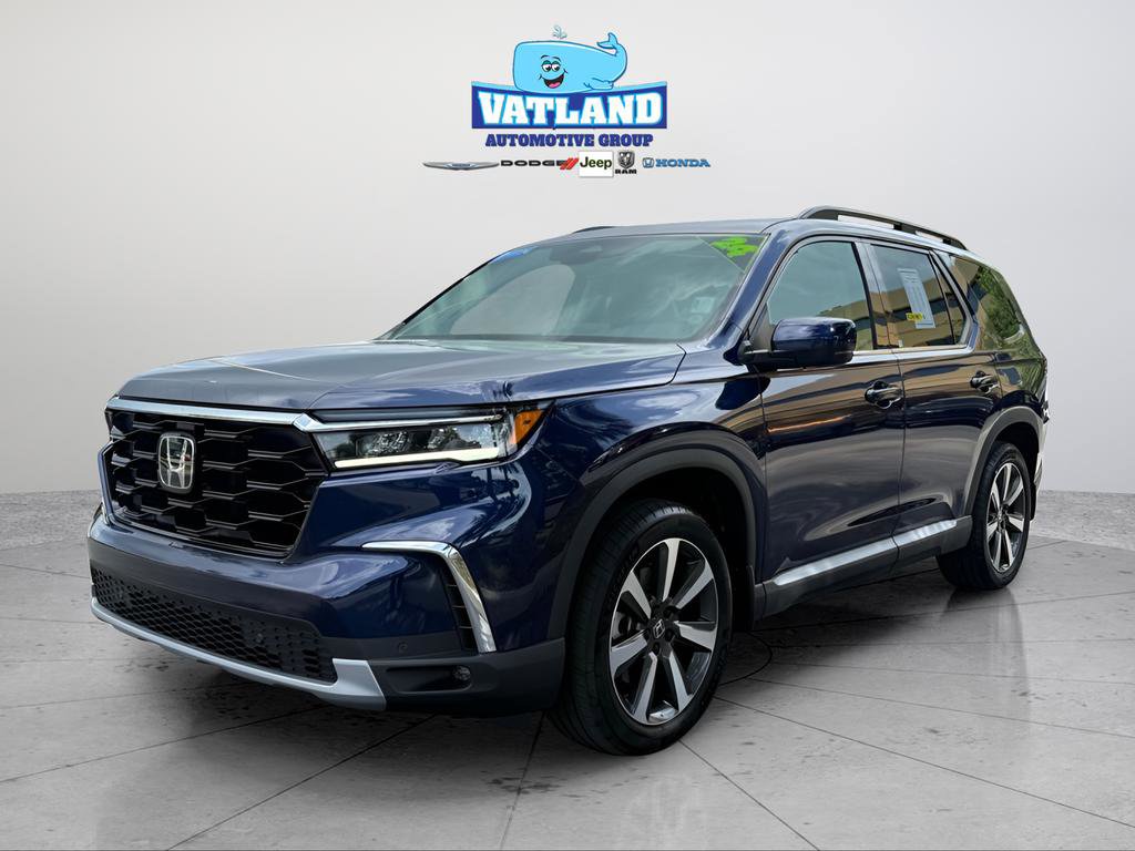 Used 2024 Honda Pilot Touring video 1