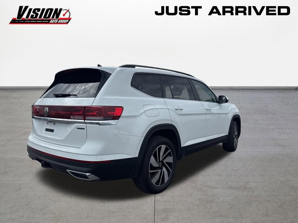Used 2025 Volkswagen Atlas SE AWD/4WD image 5