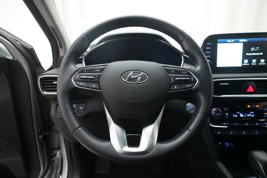 Used 2020 Hyundai Santa Fe Limited AWD/4WD image 4