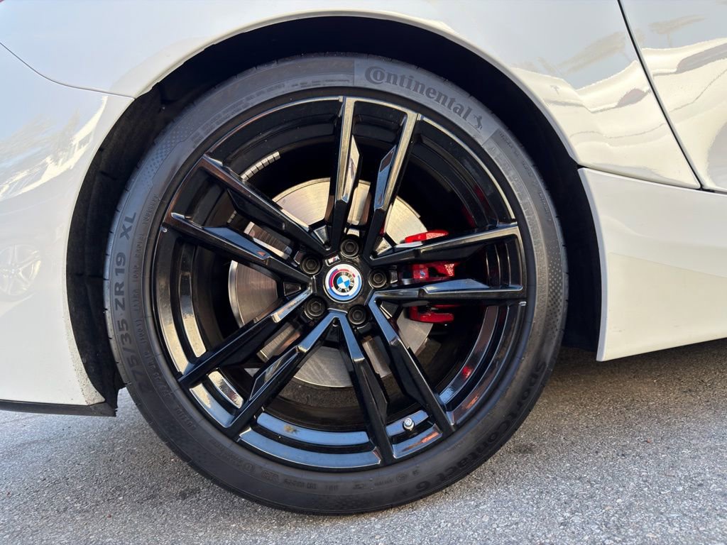 Used 2022 BMW Z4 M40i w/ Premium Package image 19