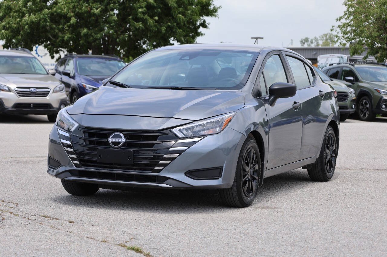 Used 2025 Nissan Versa S w/ Trunk Package FWD image 6