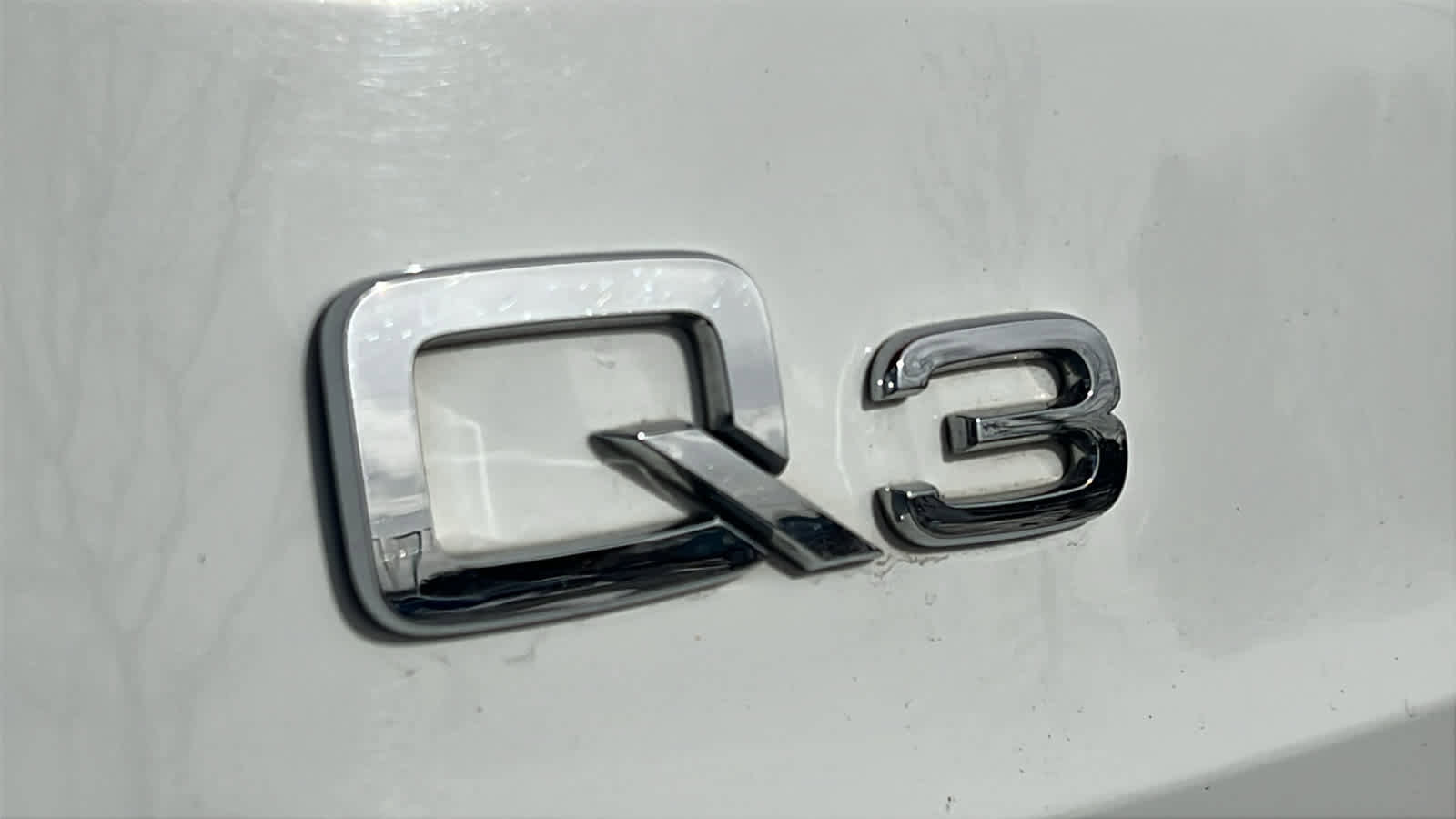 Used 2023 Audi Q3 2.0T Premium image 28