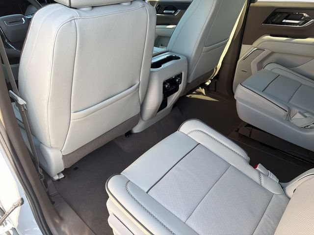 New 2026 GMC Yukon XL Denali RWD image 14
