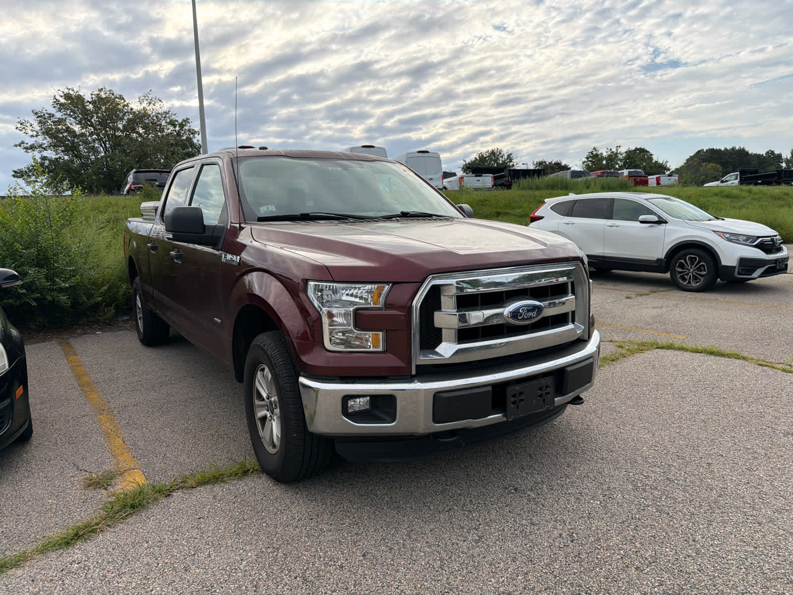 Used 2016 Ford F150 XLT w/ Equipment Group 301A Mid AWD/4WD image 3