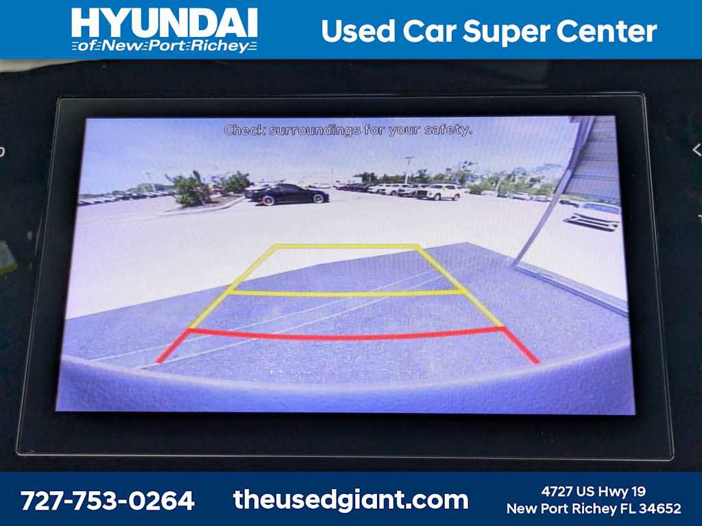 Used 2023 Hyundai Santa Cruz SE AWD/4WD image 21