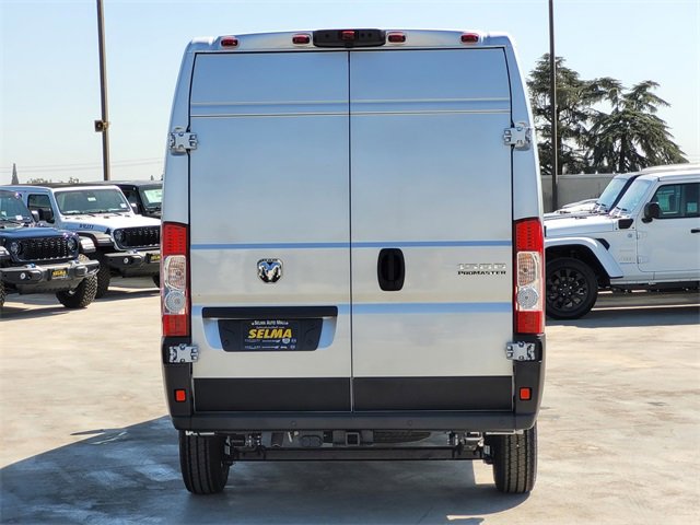 New 2025 RAM ProMaster 1500 w/ Quick Order Package 22G SLT image 6
