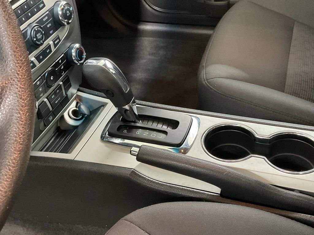Used 2012 Ford Fusion SE image 18