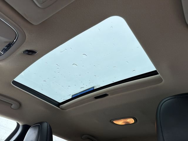 Used 2016 Jeep Cherokee Limited image 24