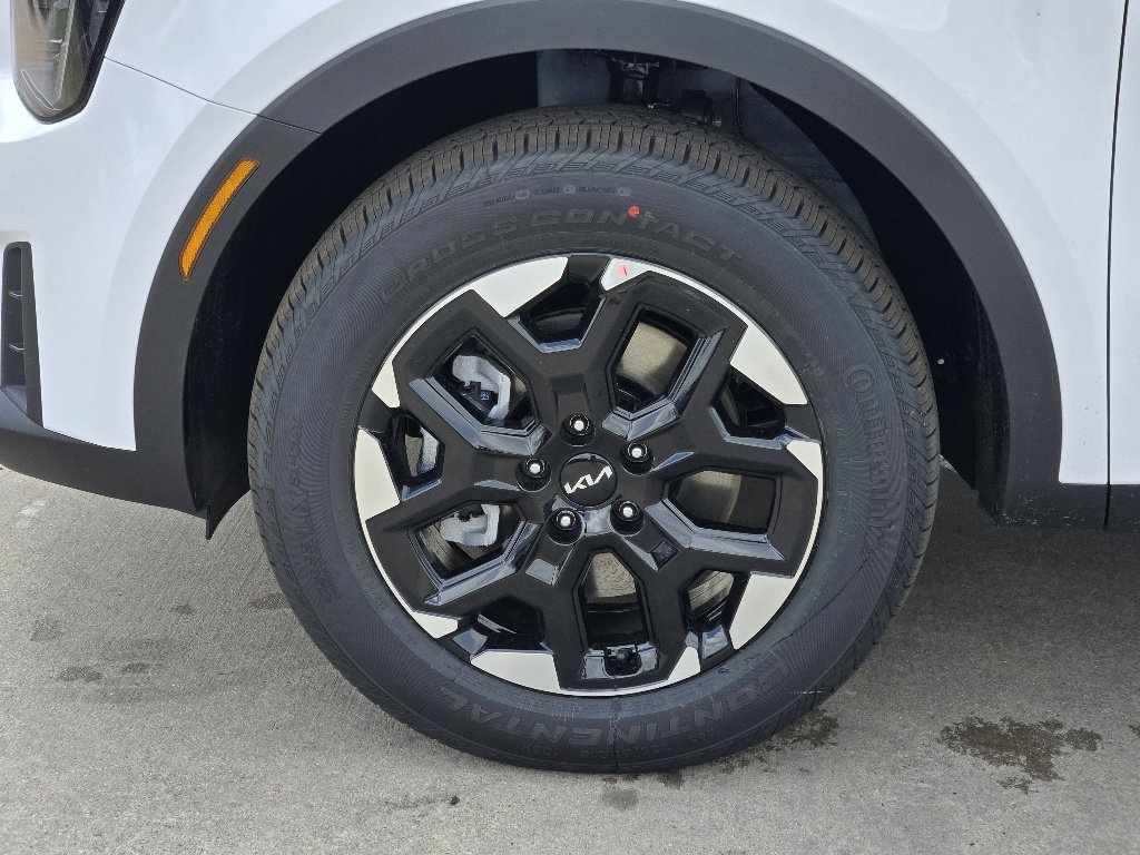 New 2026 Kia Sorento S image 8