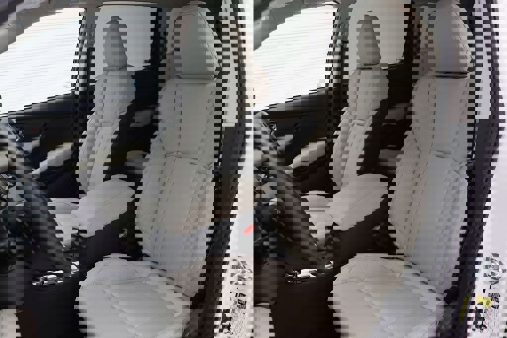 Used 2024 Subaru Ascent Limited image 16