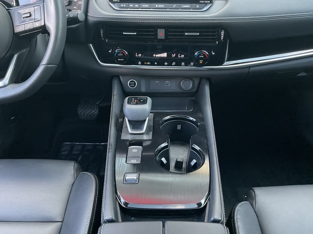 Used 2023 Nissan Rogue SL FWD image 15