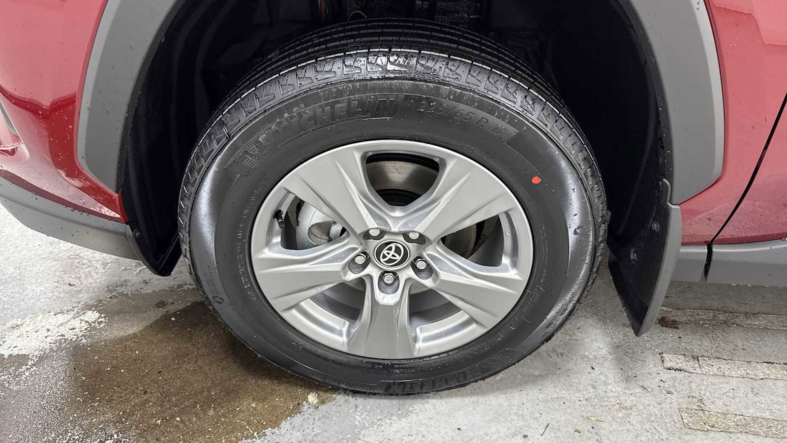 New 2025 Toyota RAV4 XLE image 10