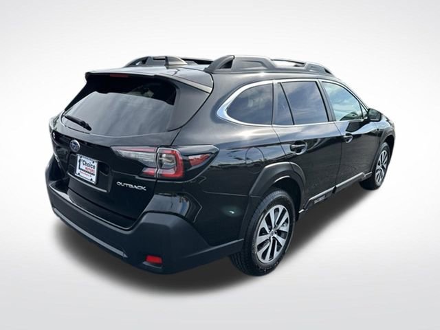 Used 2024 Subaru Outback Premium AWD/4WD image 6